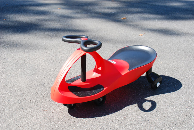 Ride-on Toy Didicar Original será o melhor para suas crianças. Ajuda a desenrolar seu sentido do equilíbrio durante o jogo.